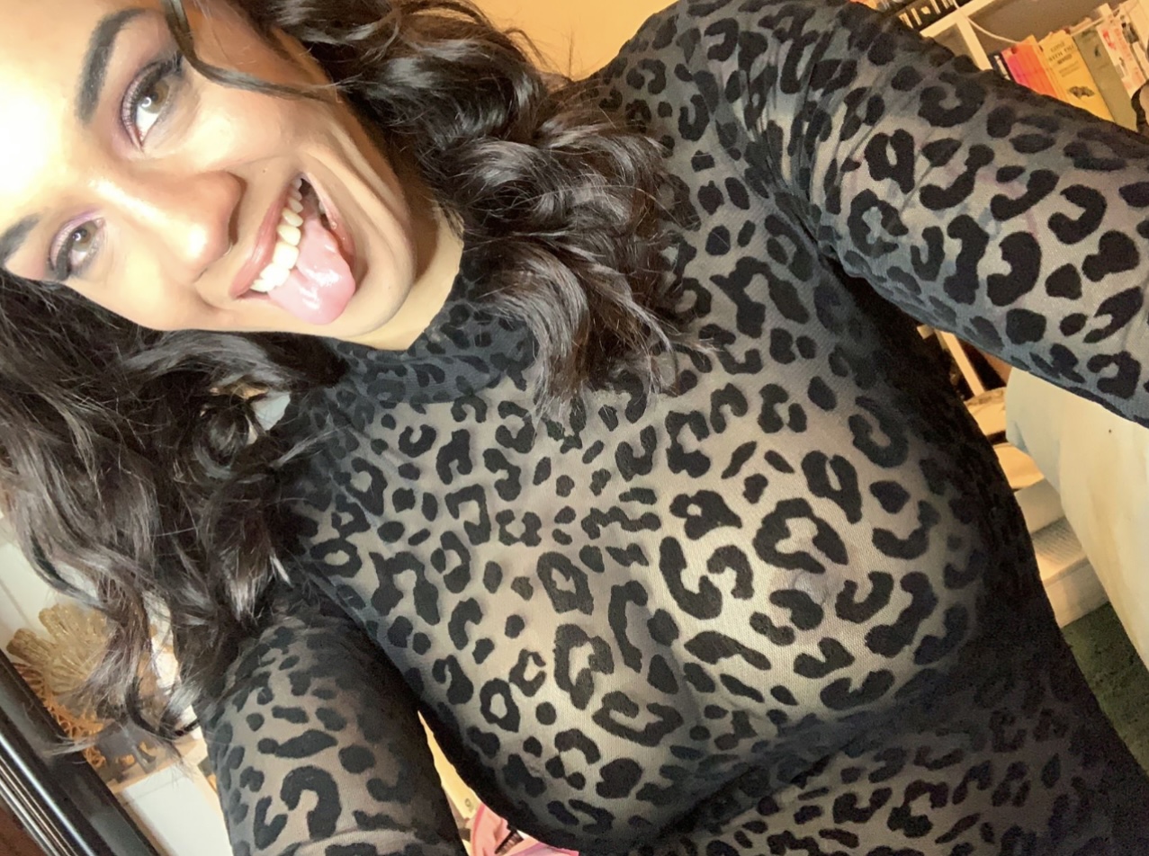 {{brizy_dc_image_alt imageSrc=